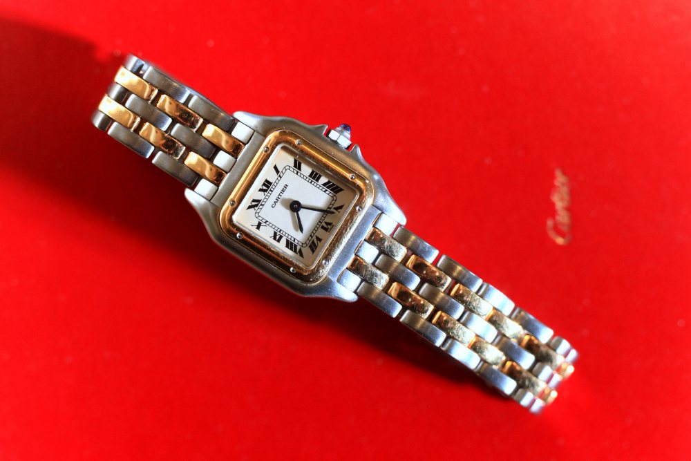 Relógio da marca Cartier — Tank / Santos