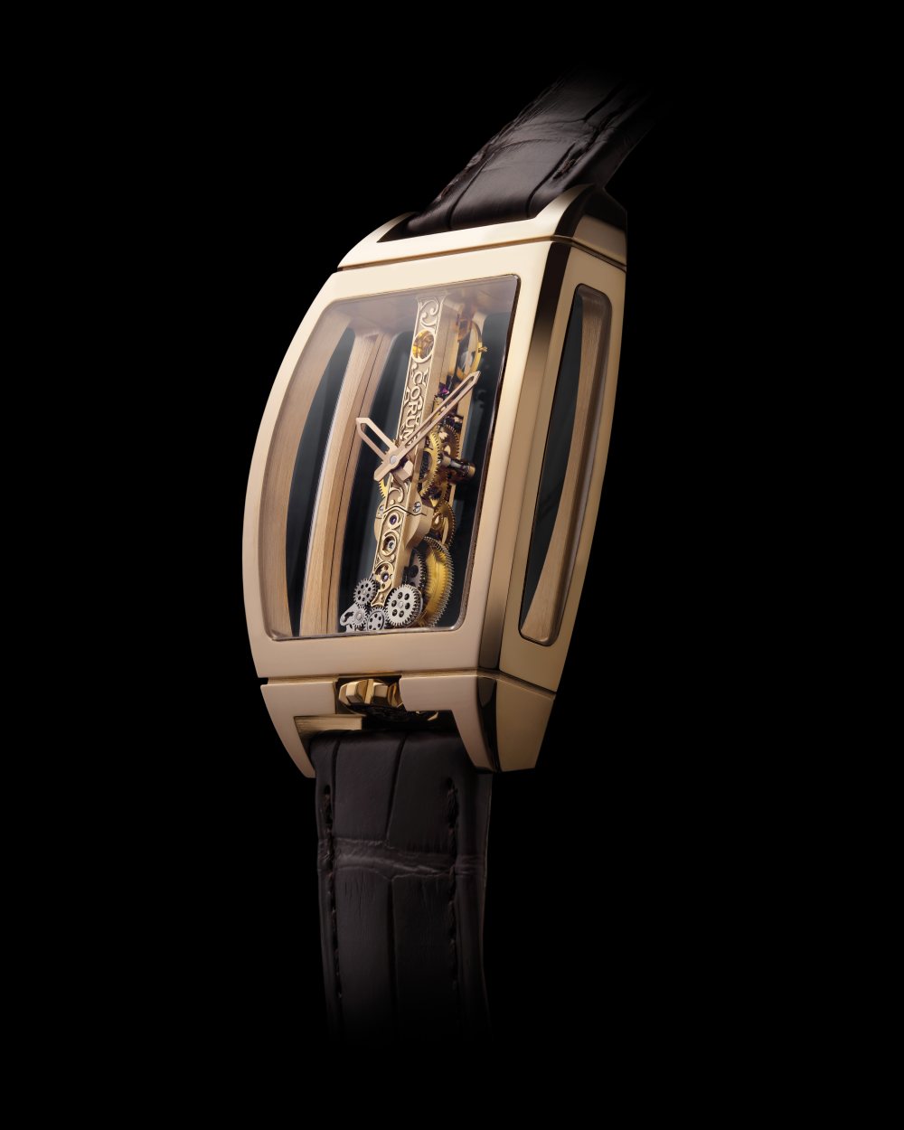 Relógio da marca Corum — Golden Bridge