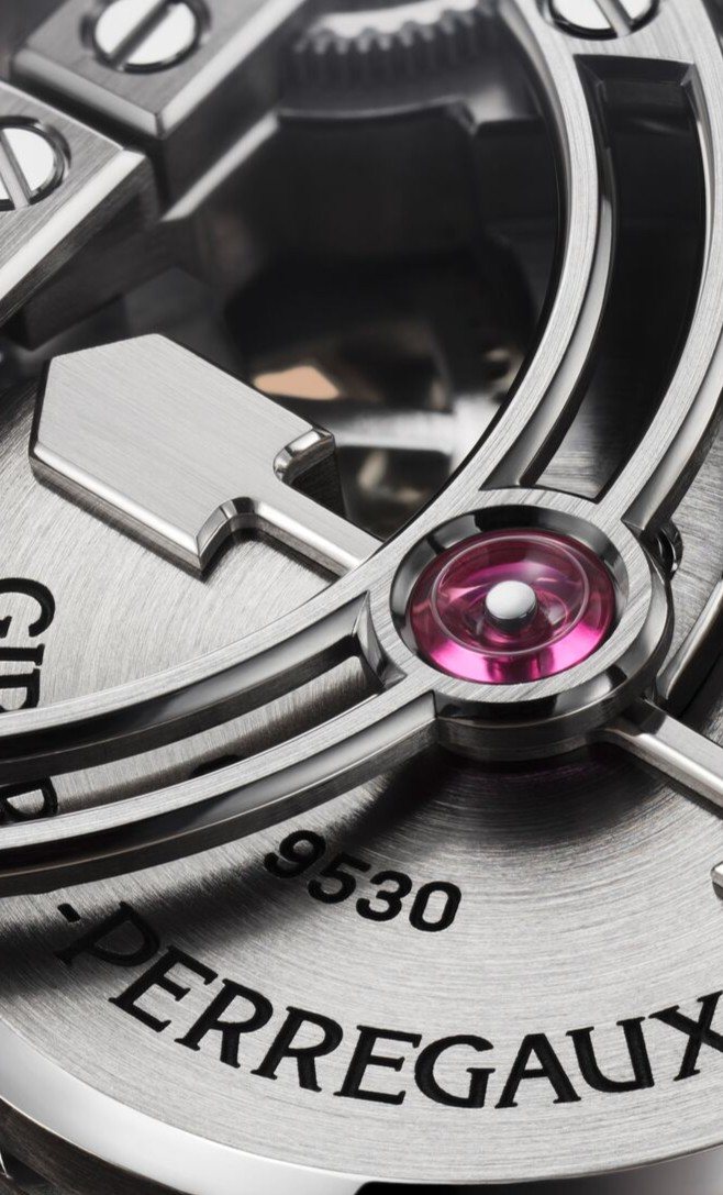 Relógio da marca Girard-Perregaux — Laureato / Tourbillon com Três Pontes de Ouro
