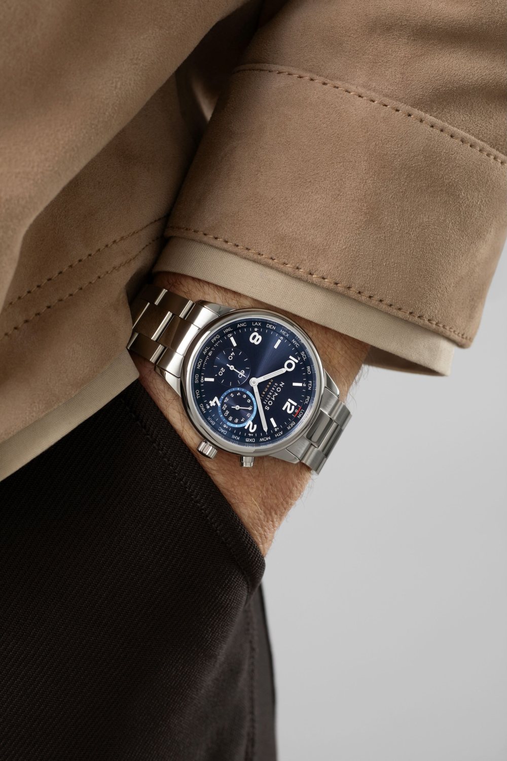 Relógio da marca Nomos Glashütte — Tangente / Club